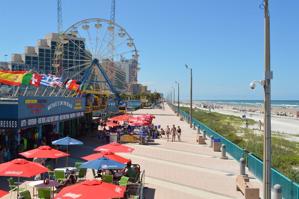 Paseo por Daytona Beach Boardwalk Orlando Florida. Guía local